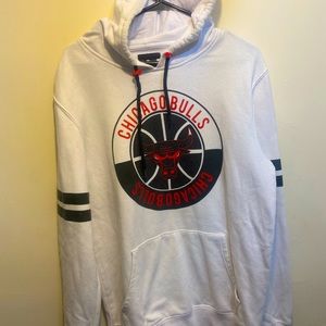 NBA Chicago Bulls Hoodie Size Large